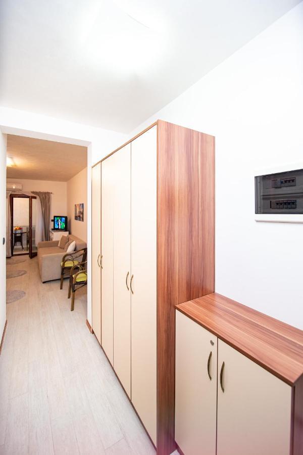 Apartment Studio Premier 拉法洛维奇 外观 照片